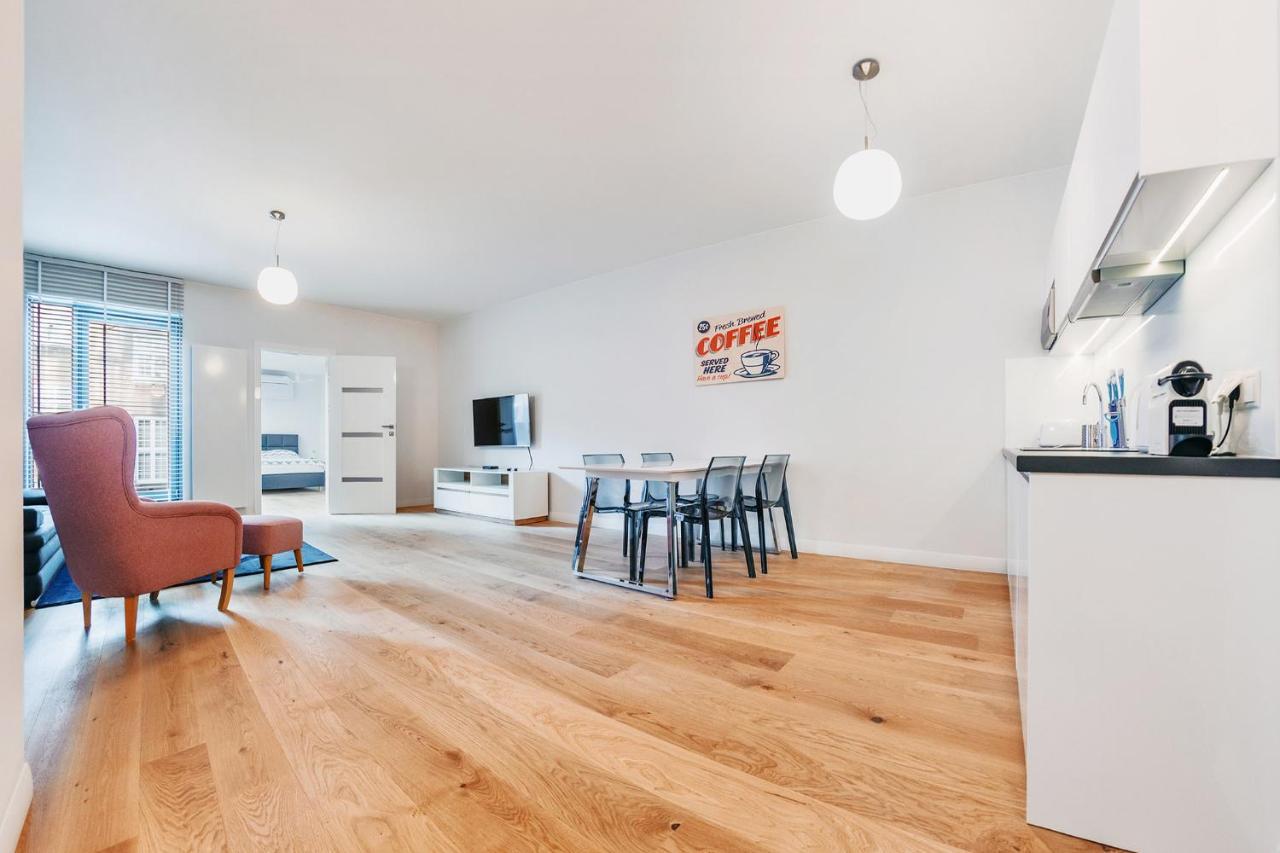 Viu Apartament Z Tarasem W Sercu Gdanska Exteriör bild