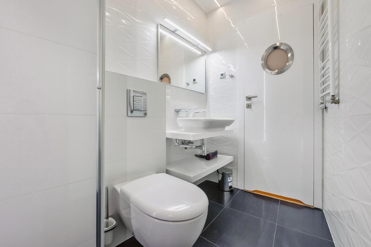 Viu Apartament Z Tarasem W Sercu Gdanska Exteriör bild