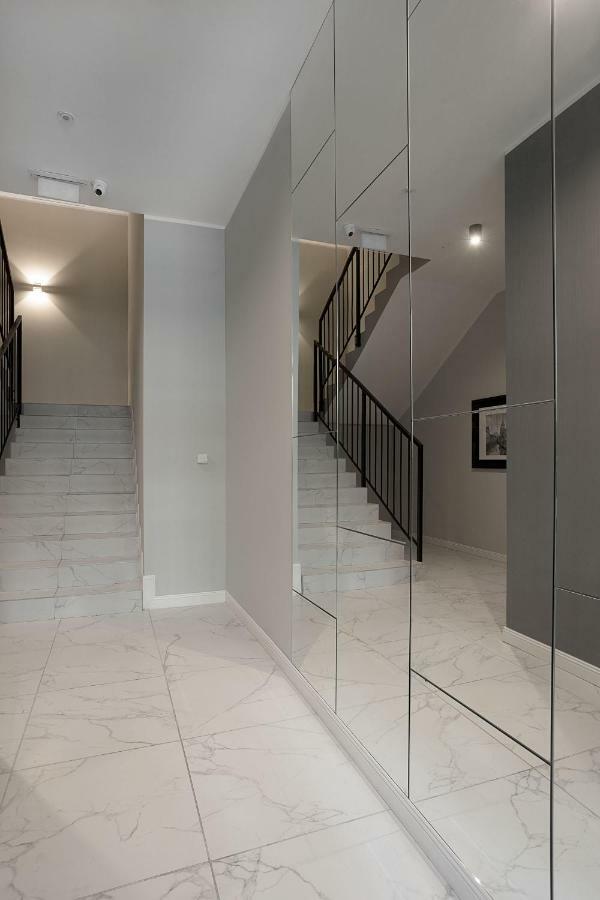 Viu Apartament Z Tarasem W Sercu Gdanska Exteriör bild